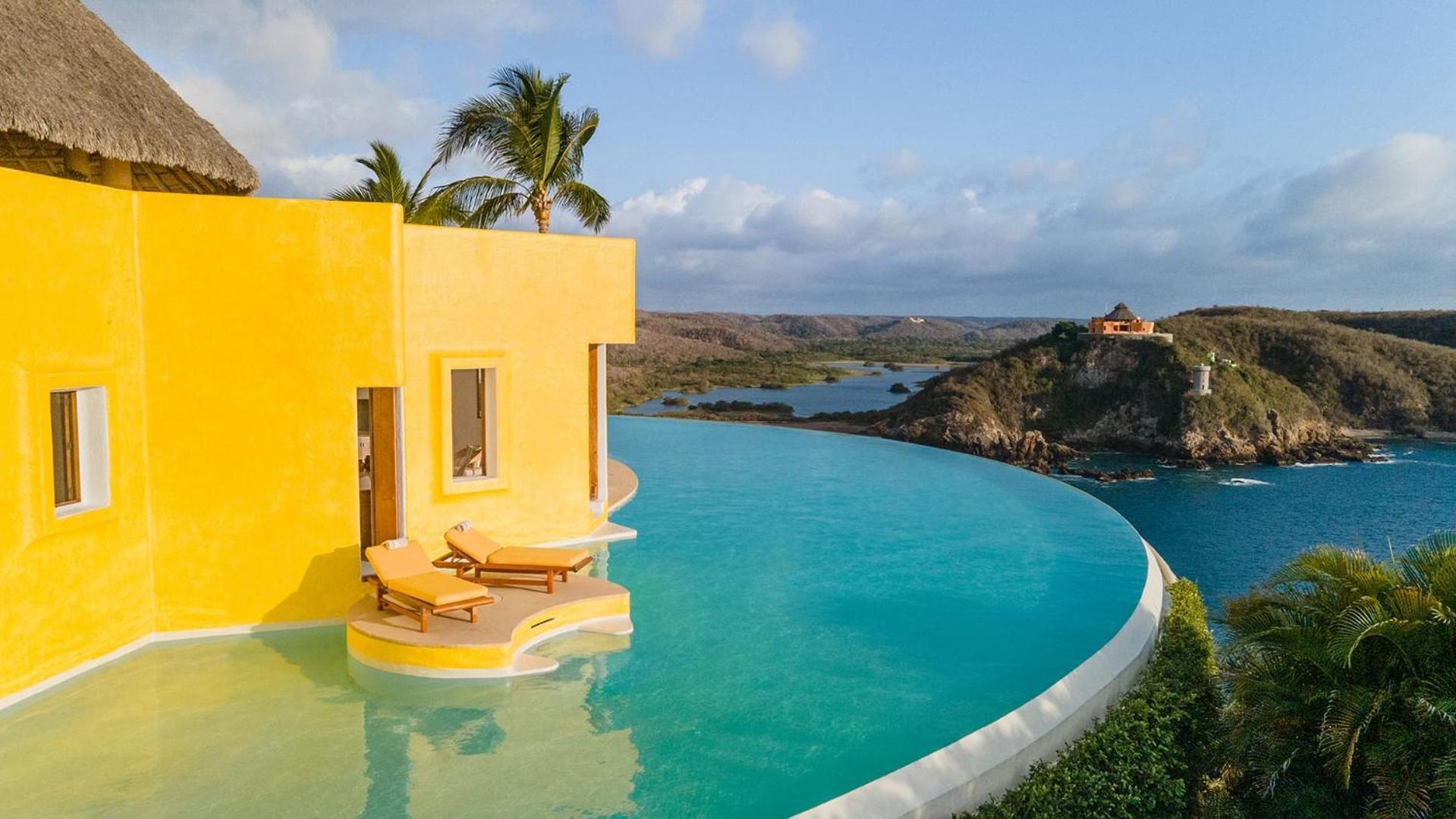 Sol De Oriente In Careyes Hotel Exterior photo